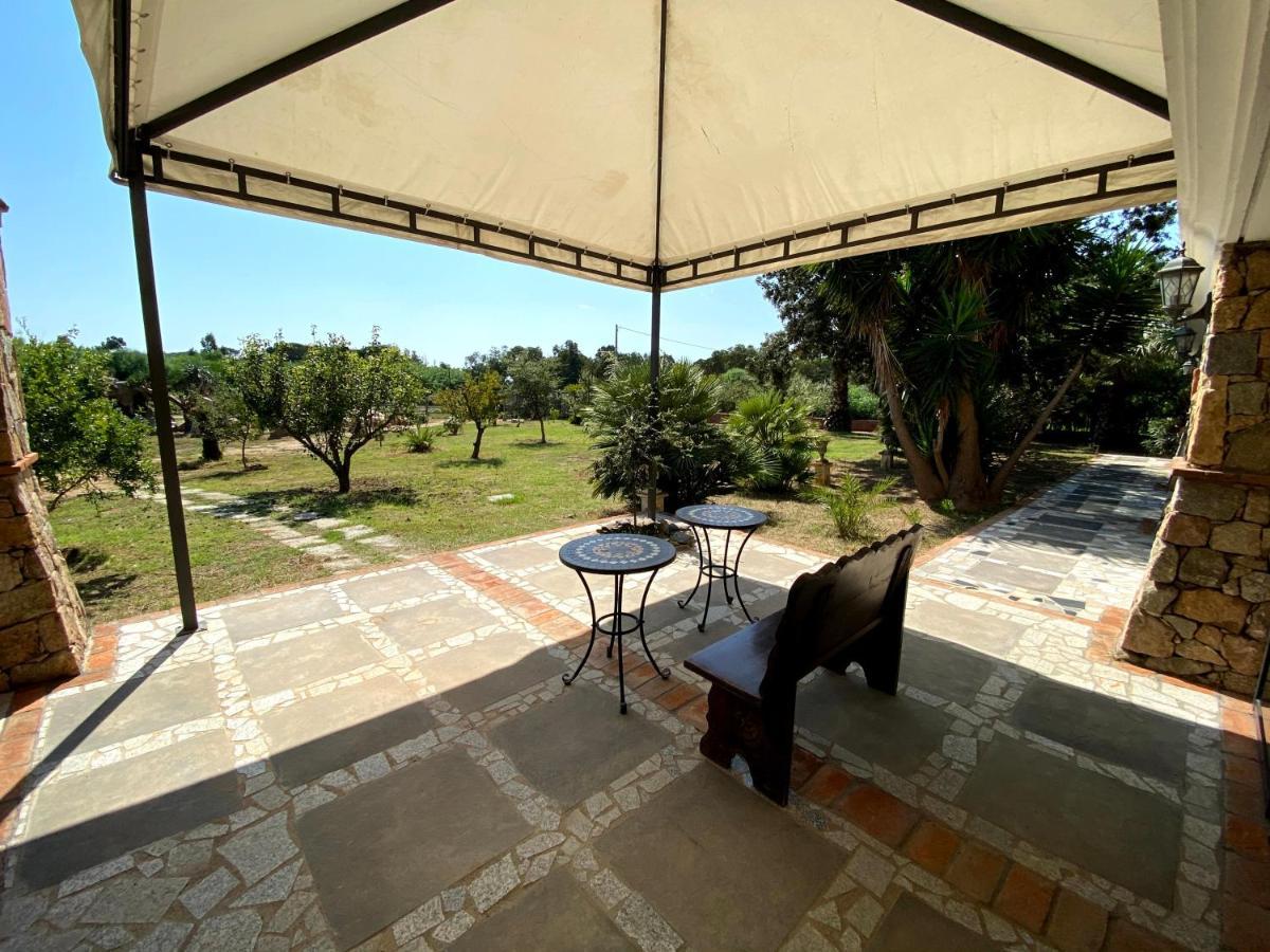 Villa Silvana Tortoli Exterior photo